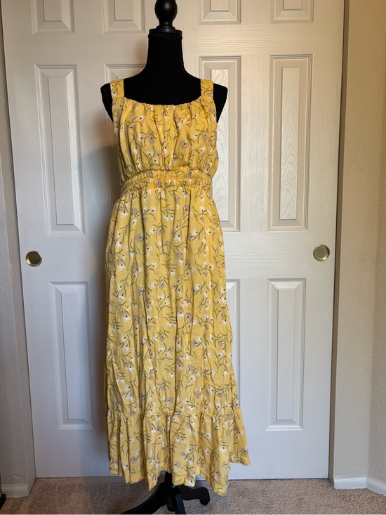 dip Dresses & Skirts - dip Yellow Floral Maxi Dress with Smocked Waist and Wide Straps size L